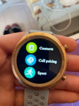 Reloj Inteligente Oro y Morado
