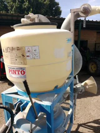 Azufradora para tractor