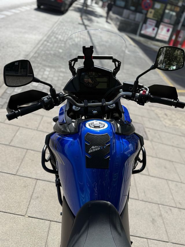 SUZUKI V-STROM 650 XT