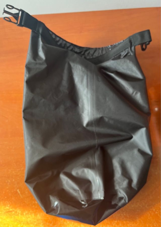Bolsa impermeable plegable