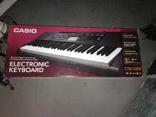 Teclado Electrónico Casio CTK-3200