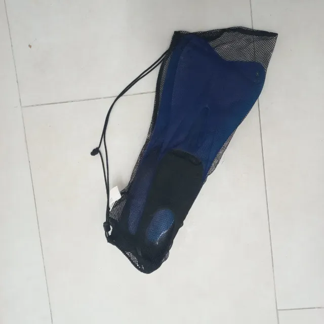 Pinne da immersione blu 43-44