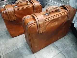 Maletas de piel antiguas (2 unidades)