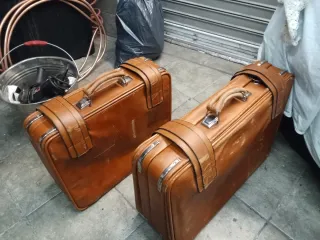 Maletas de piel antiguas (2 unidades)