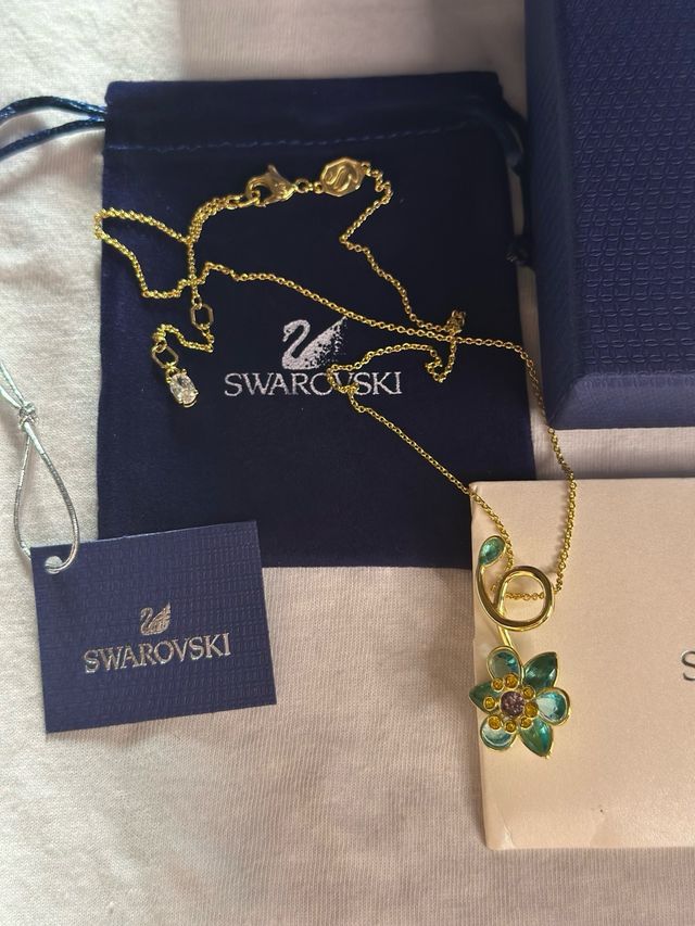 Collar Swarovski Flor Azul Dorado