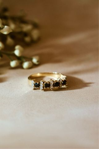 Anillo Oro 18k Zafiros y Brillantes