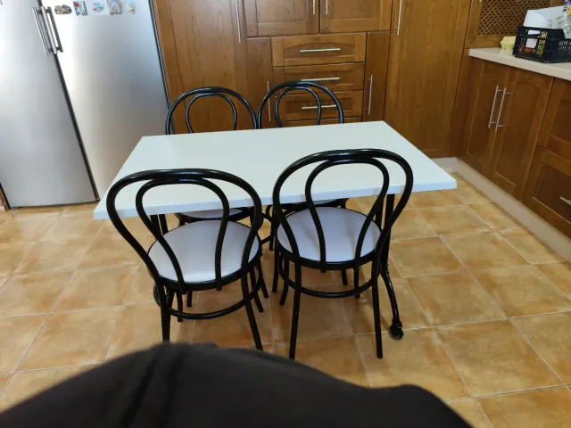 Mesa forja y 4 sillas