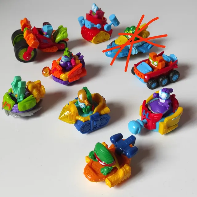 Lote de Superthings