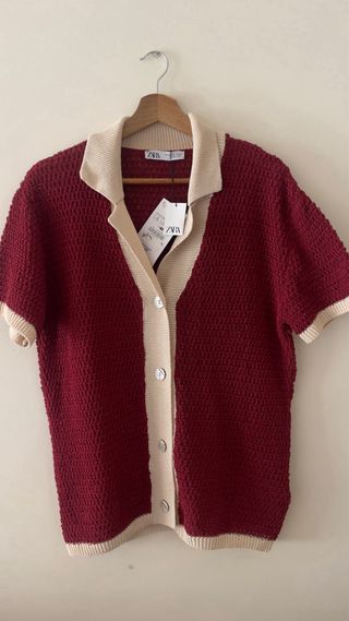 Camisa tejida Zara roja y beige