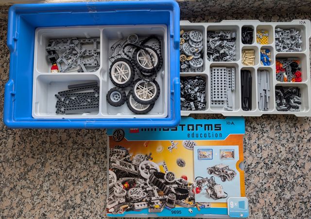 LEGO Mindstorms Education NXT Expansion