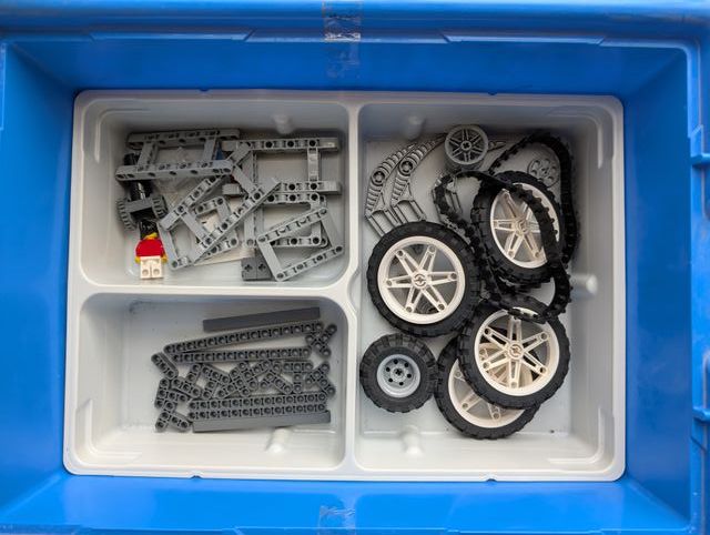 LEGO Mindstorms Education NXT Expansion