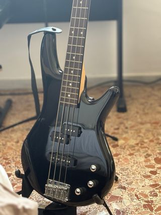 Pack Bajo Eléctrico Ibañez Negro