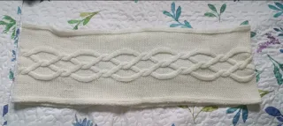 Bufanda circular tejida con brillos