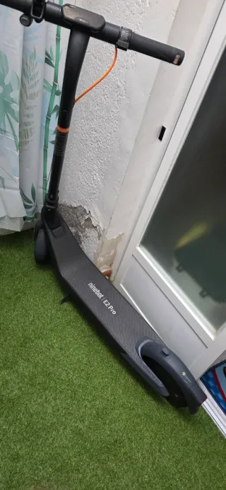 Patinete Eléctrico Segway-Ninebot E2 Pro buenisimo