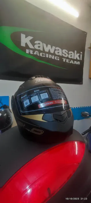 Casco Modular BLD Talla M Nuevo