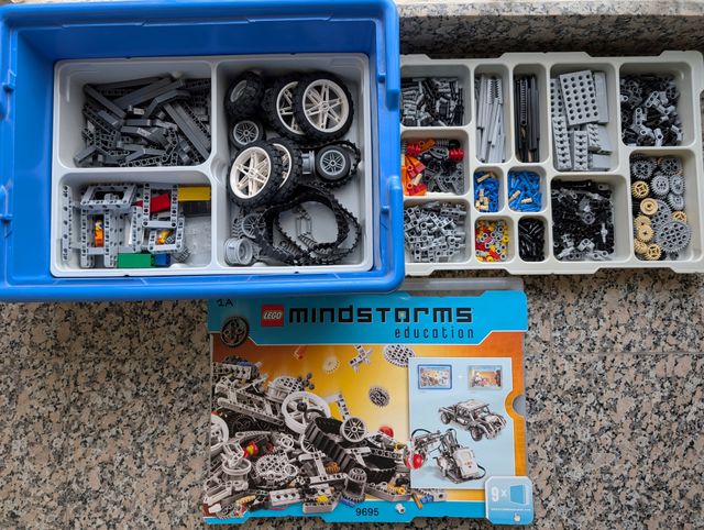 LEGO MINDSTORMS NXT Kit Educación