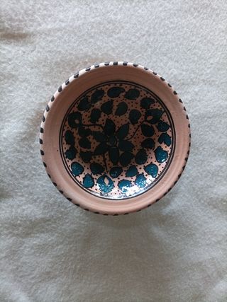Posacenere in terracotta dipinto a mano