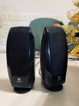 Altavoces Logitech Negros