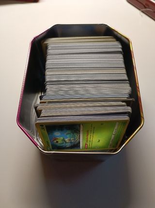 Cajas metal Pokemon y one piece