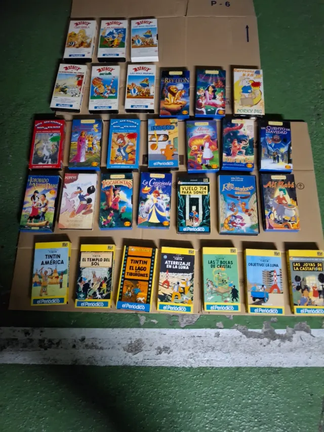 Lote 30 Películas VHS Disney Dibujos Animados