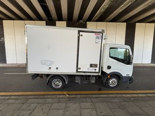 Nissan Cabstar 2011