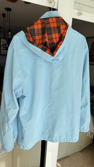 Chaqueta de agua Valentino azul y naranja