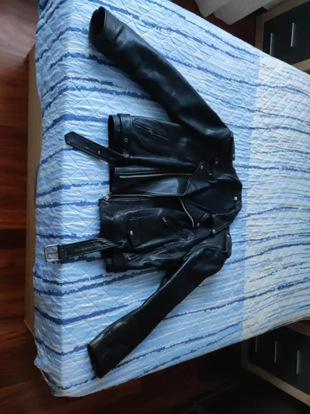 Chamarra Piel Negra Hombre