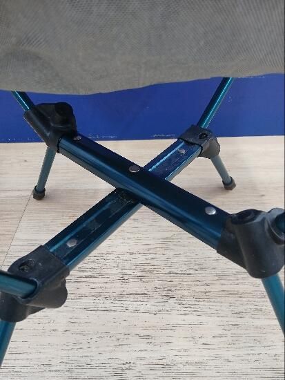 Silla baja de camping plegable y compacta Quechua MH500