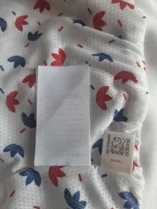 L Chaqueta Adidas Originals Vintage Roja y Blanca