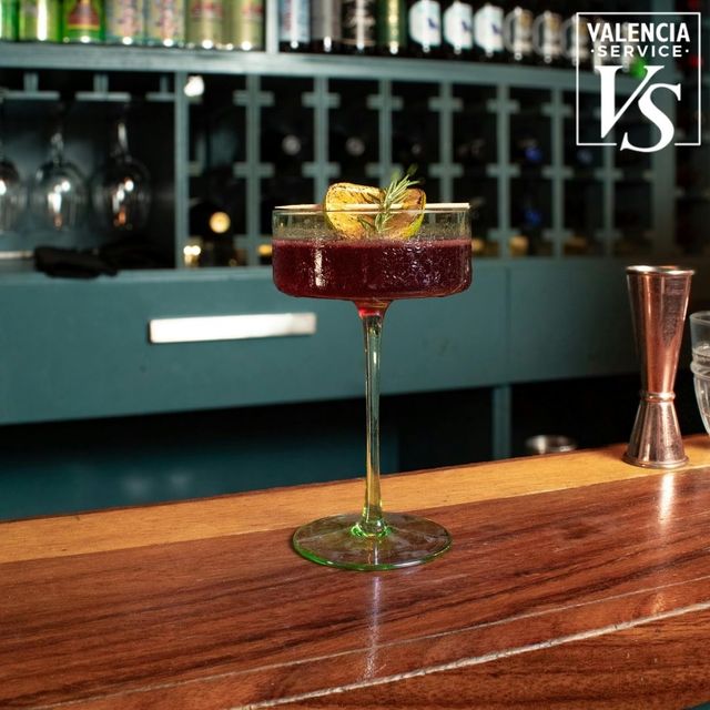 0782 – BAR CAFETERÍA CON AMBIENTACIÓN MUSICAL