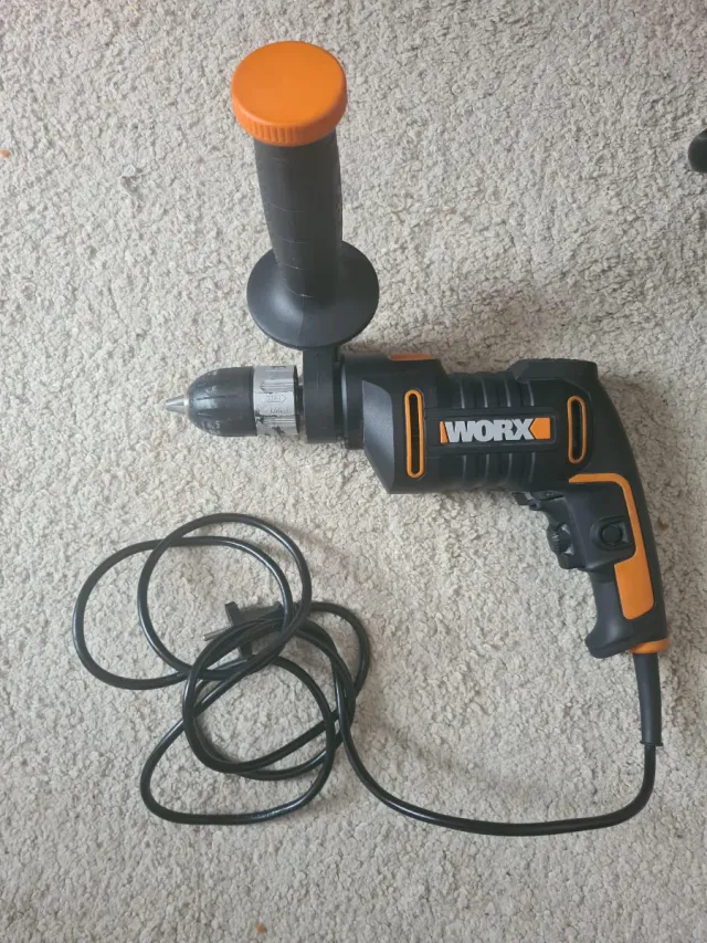 Taladro Percutor Worx con Cable