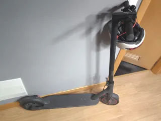 Patinete Eléctrico Xiaomi Mi Pro FBC4015GL