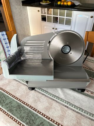 Cortadora de fiambres profesional