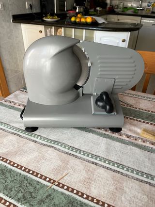 Cortadora de fiambres profesional