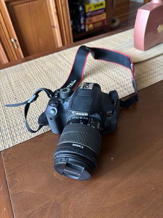 Canon EOS 700D (Kiss X7i) + 2 objetivos + bolsa