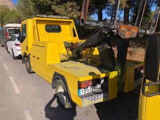 Vendo grua Nissan  Cabstar 2010