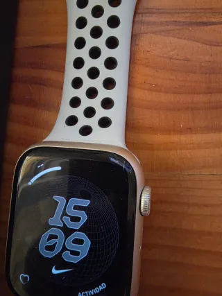 Apple Watch Series 7 Nike Edition Gris