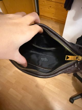 Bolso estilo Bottega Veneta Mini Jodie Marrón