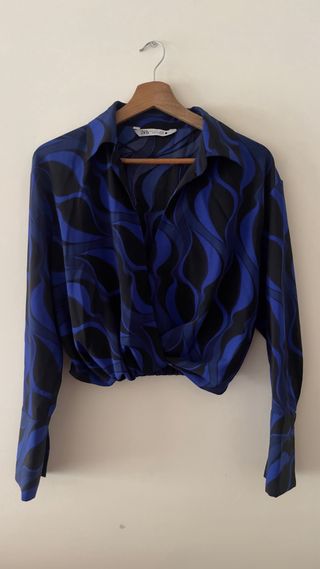 Camisa / blusa Zara Estampada Azul y Negra