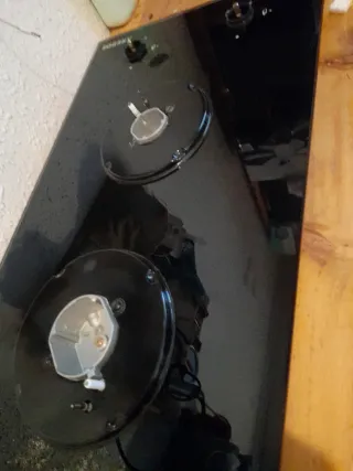 Vitrocerámica de gas de 2 fogones. Poco uso.