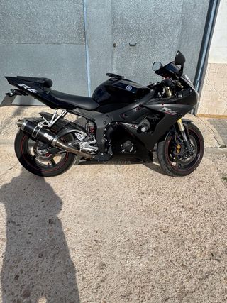 Yamaha R6 2007 Negra