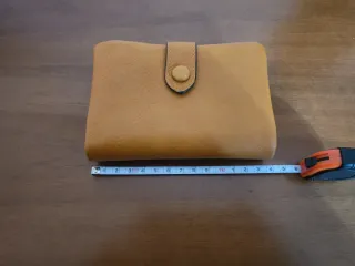 Portafoglio morbido multitasche color biscotto