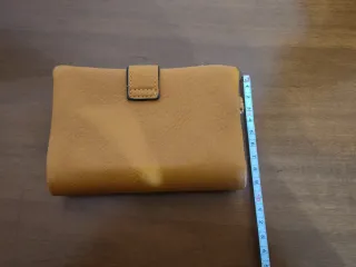 Portafoglio morbido multitasche color biscotto