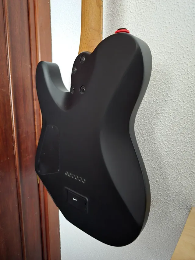 Charvel Pro-Mod So-Cal Style 2 24HH HT Guitarra