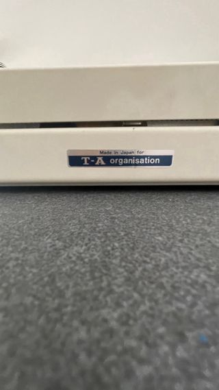 Macchina da scrivere Royal 202