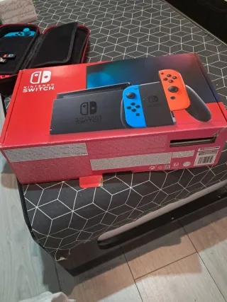 Nintendo Switch Azul y Rojo