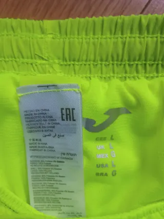 Pantalón corto running Joma verde lima