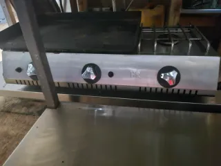 Plancha y fogón industrial