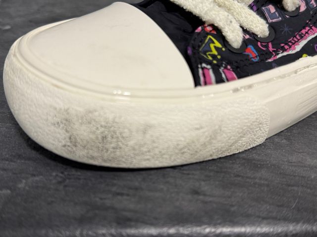 Zapatillas Kuromi Talla 36