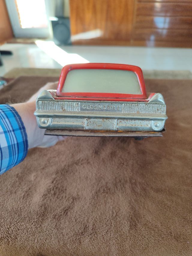 Coche Oldsmobile Años 60